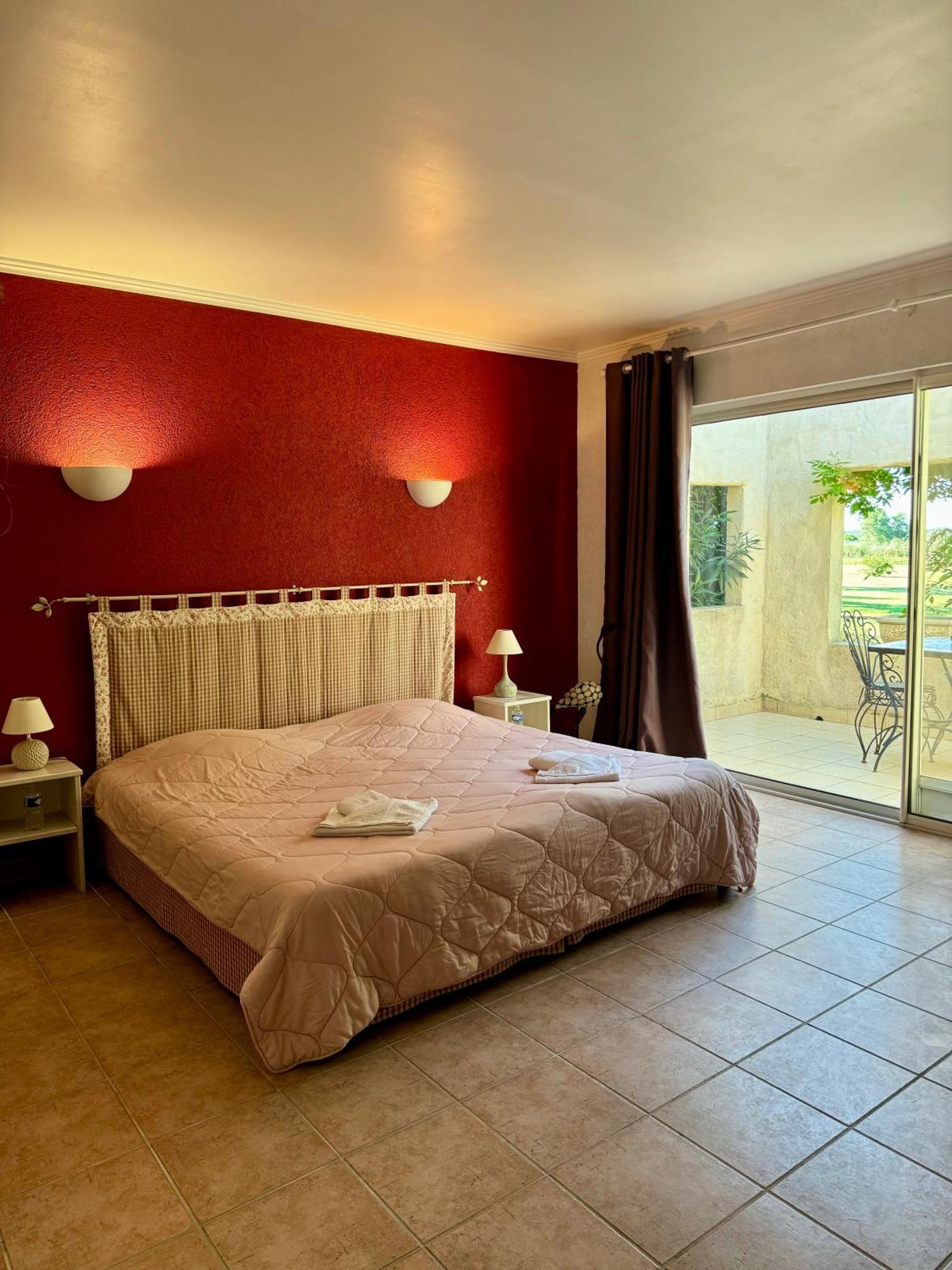 Hotel Mas Du Grand Peloux Port-Saint-Louis-du-Rhône Zewnętrze zdjęcie