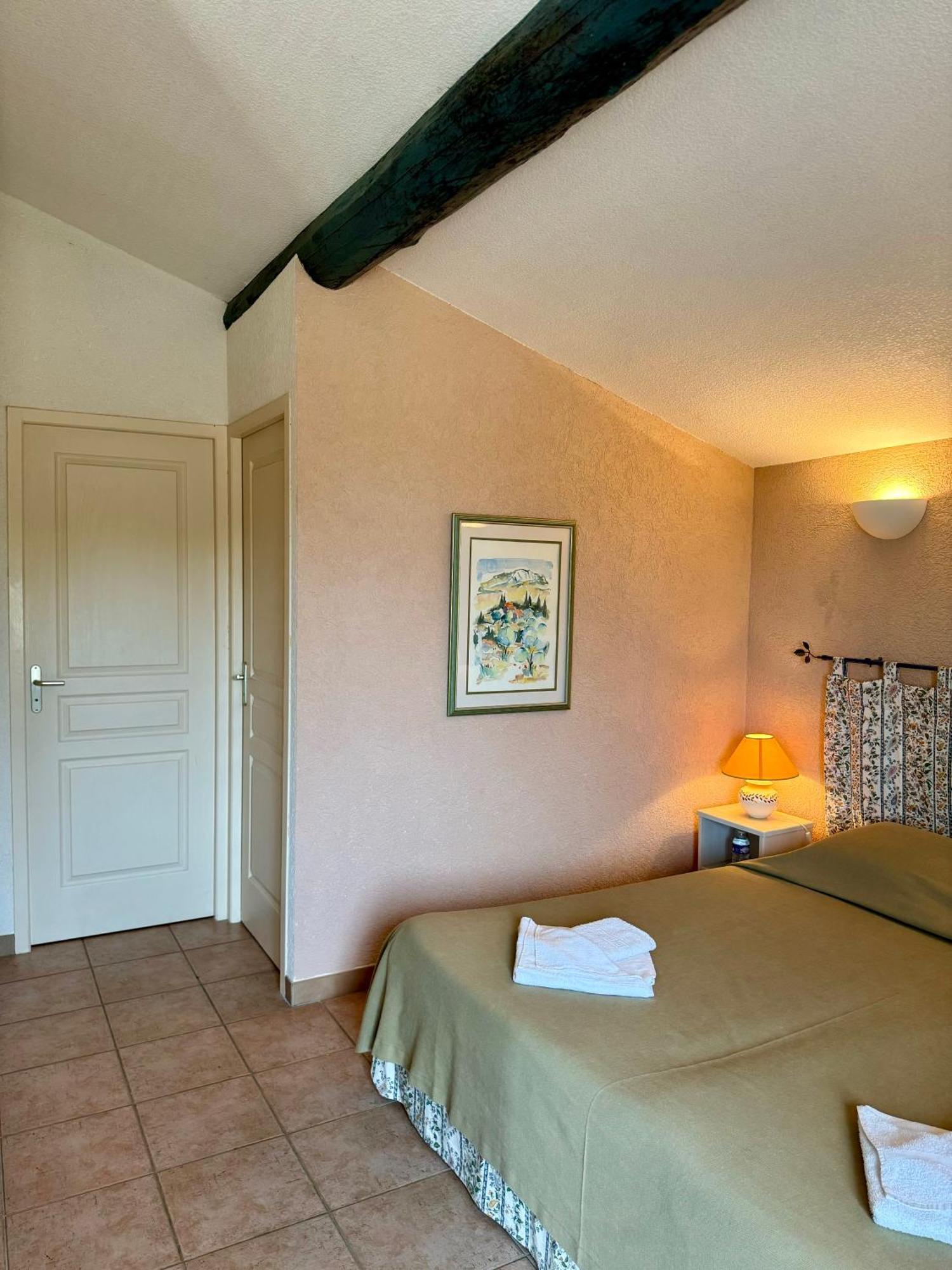 Hotel Mas Du Grand Peloux Port-Saint-Louis-du-Rhône Zewnętrze zdjęcie