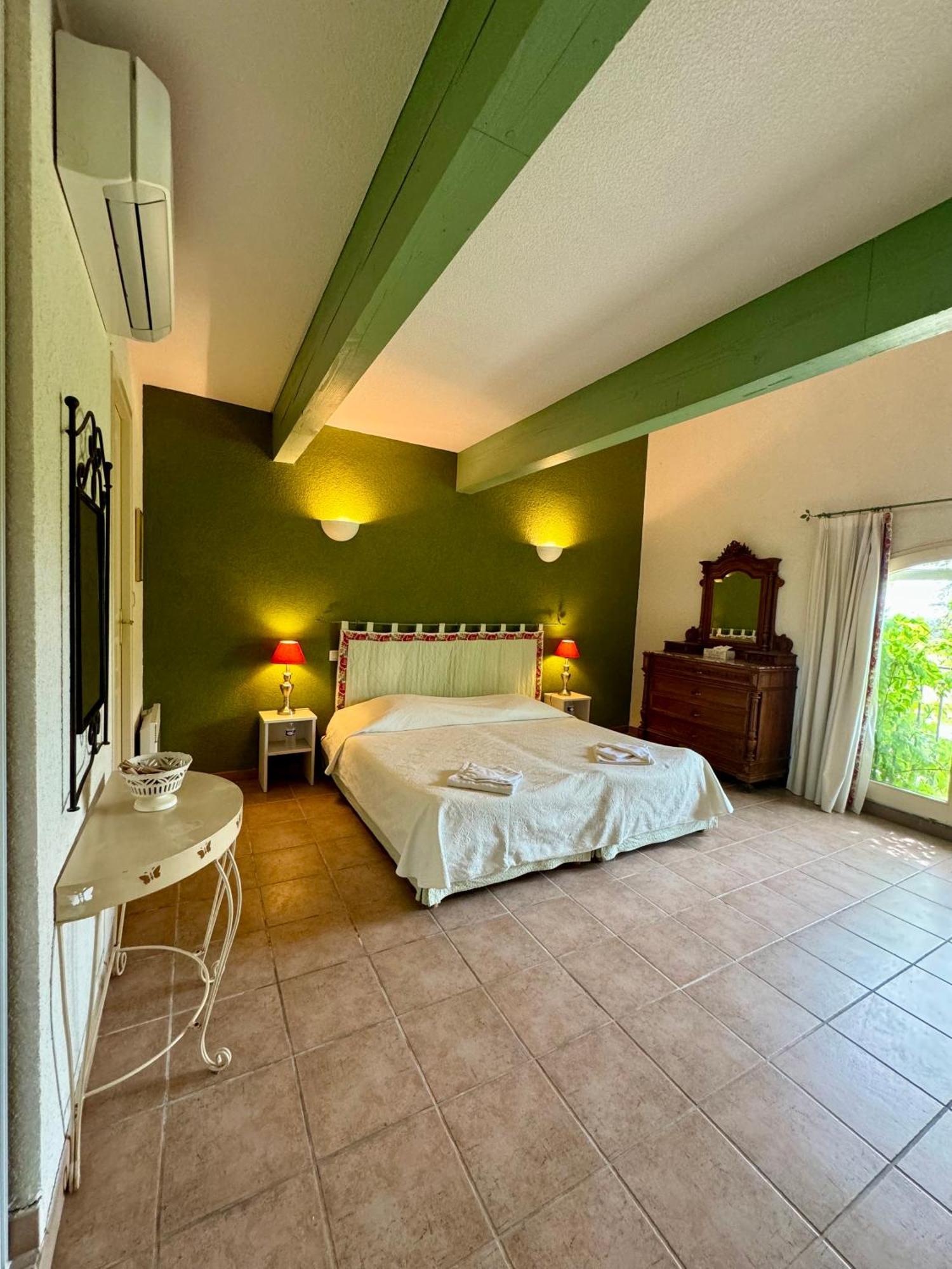Hotel Mas Du Grand Peloux Port-Saint-Louis-du-Rhône Zewnętrze zdjęcie